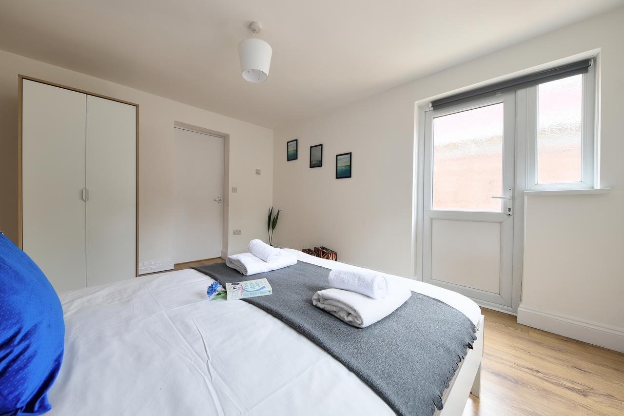 Willesden Short Let London Apartments Γουέμπλεϊ Εξωτερικό φωτογραφία