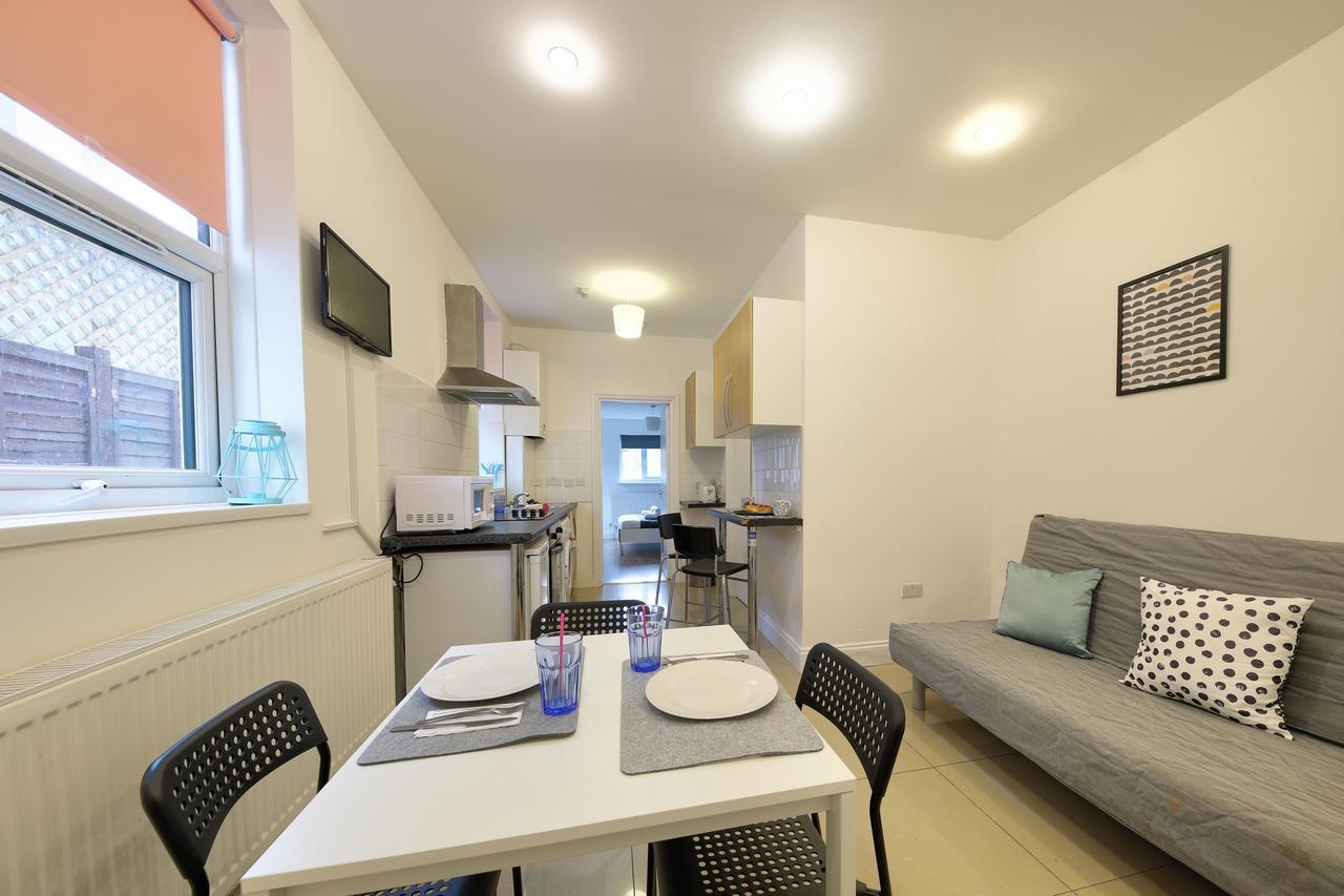 Willesden Short Let London Apartments Γουέμπλεϊ Εξωτερικό φωτογραφία