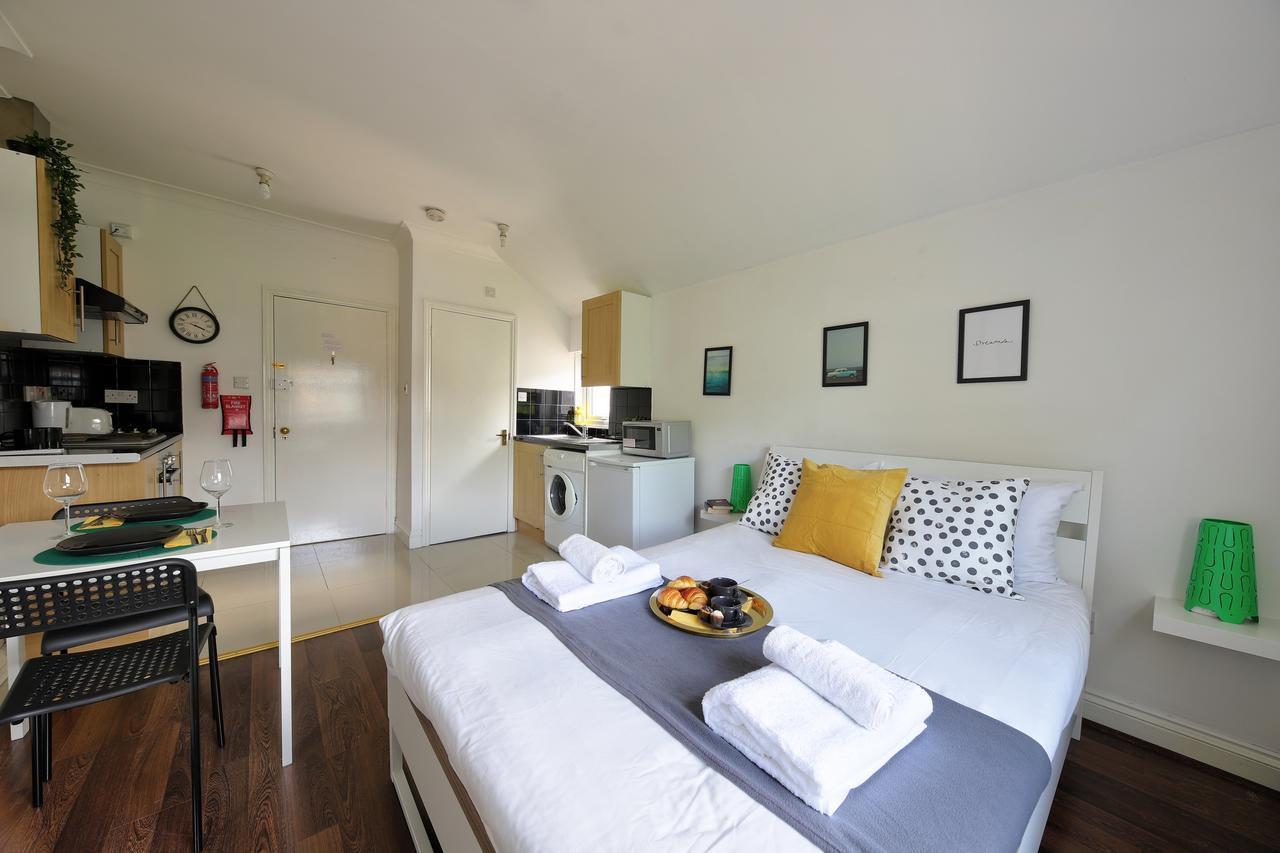 Willesden Short Let London Apartments Γουέμπλεϊ Εξωτερικό φωτογραφία